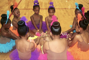 competitive dance team Pointe in Houston TX Rising Stars